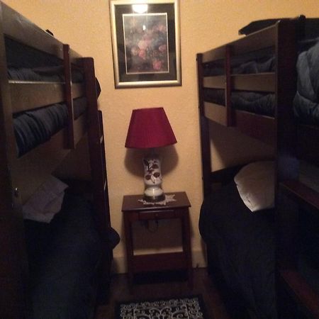 Hotel Midway المظهر الخارجي الصورة